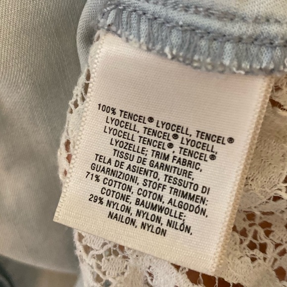 Holding Horses Tencel Chambray Lace Back Boho Top - Picture 10 of 12